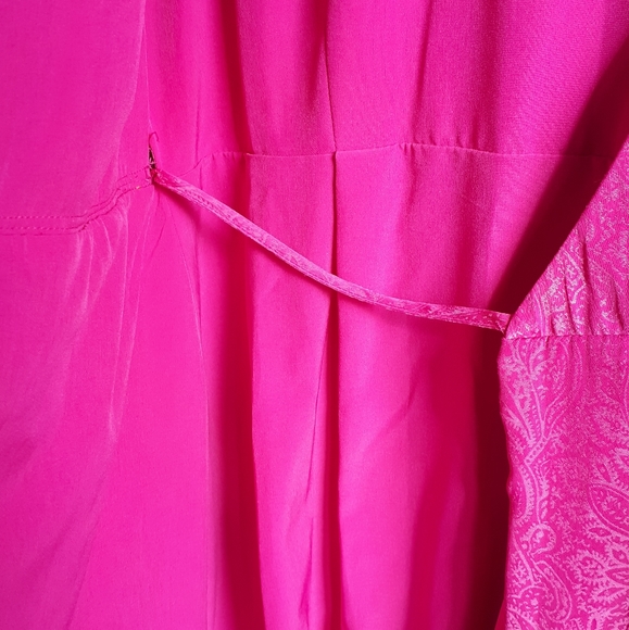 Guess Eco Paisley Hanna Wrap Dress in Electric Fuchsia. Size Medium. EUC. - Picture 9 of 14